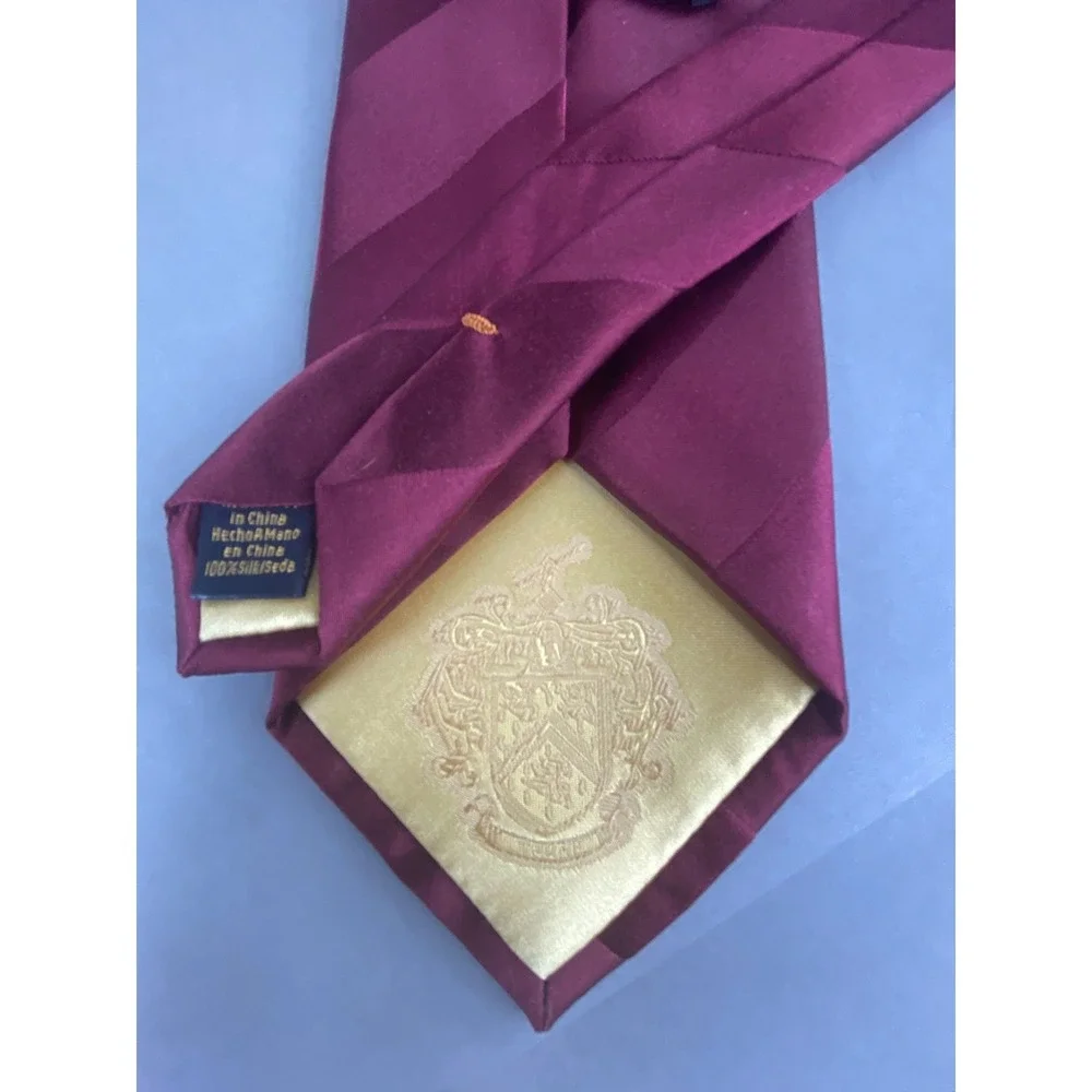 Donald J. Trump Mens Silk Tie Burgundy Red Striped Tone On Tone Signature 59